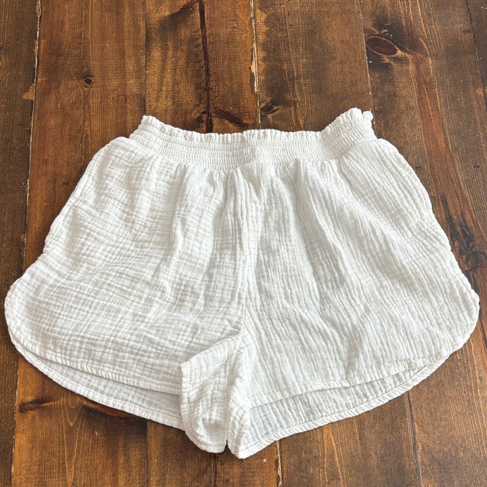 Aerie High Waist White Women's Shorts